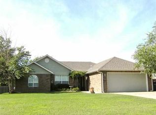 108 Cary Pl, Muskogee, OK 74403