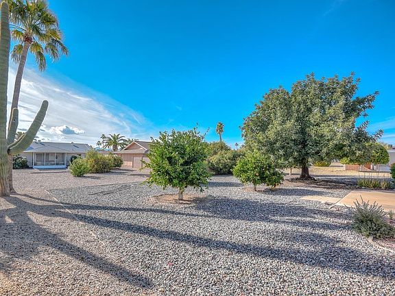 3rd image of 13245 W Mesa Verde Dr