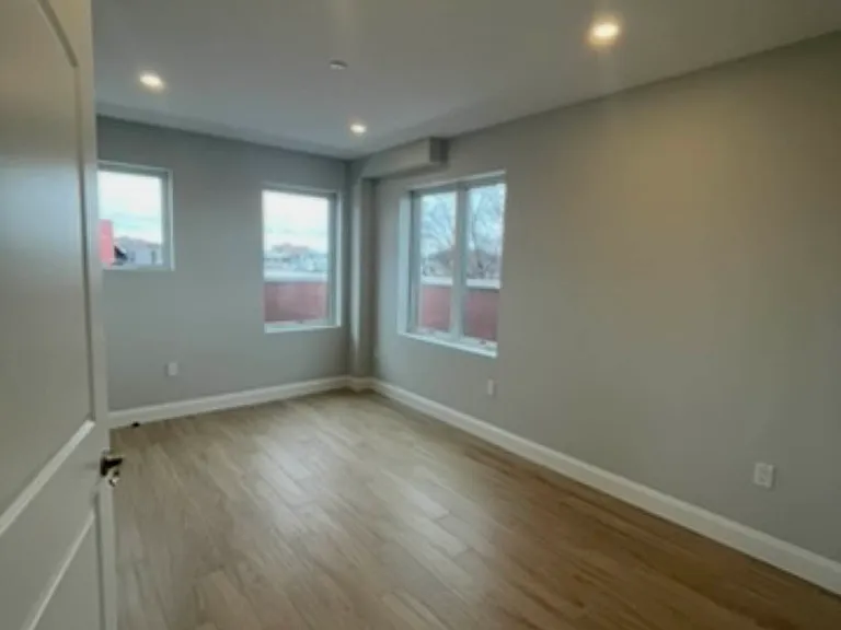 149-35 Barclay Ave #4 — Photo 3