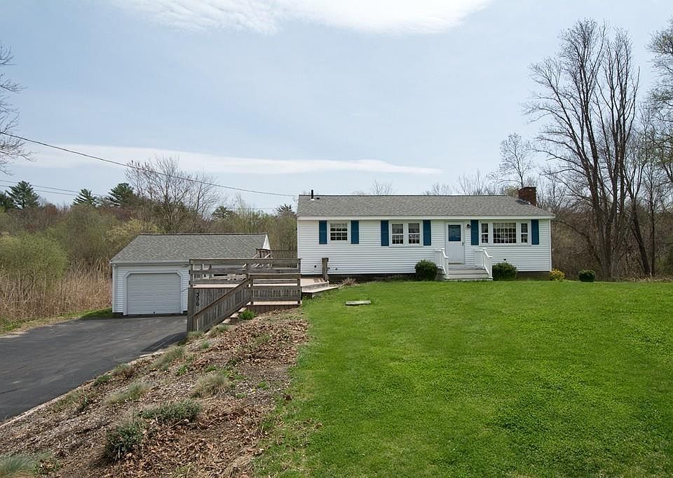 1st image of 396 Beechwood St
