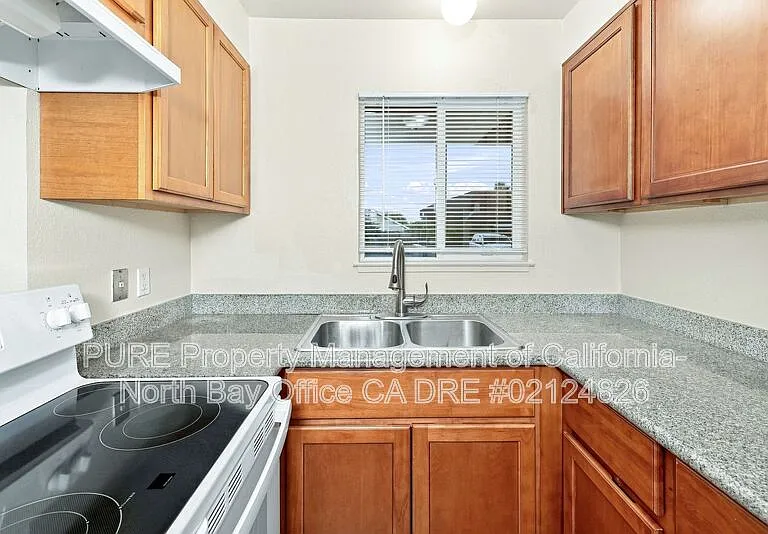 311 Jesse Ray Pl — Photo 16