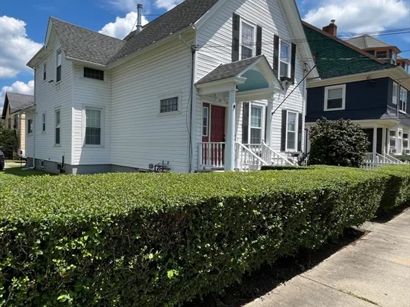 36 Dresser St, Southbridge, MA 01550