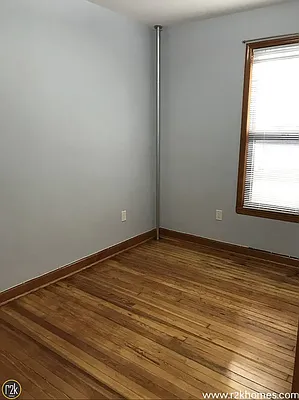 Rented by Realty 2000 Corp | media 9