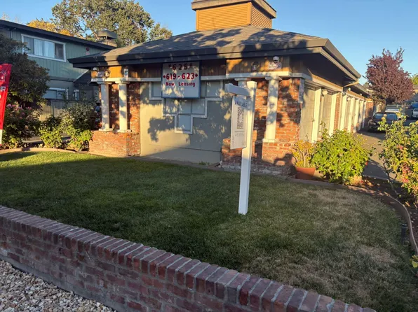 Woodcreek Apartments