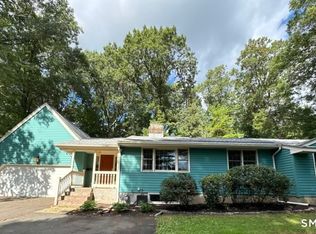 9 Arnold Way, South Windsor, CT 06074
