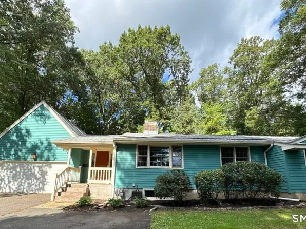 9 Arnold Way, South Windsor, CT 06074