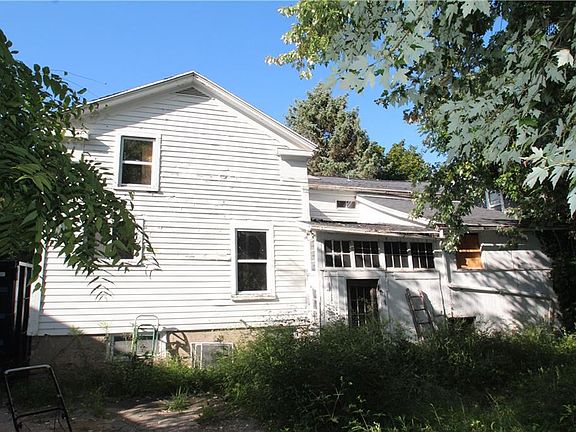 5th image of 11 White St