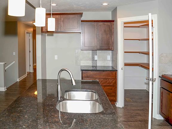 3rd image of 1141 N 99th St