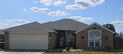 2415 Merle Dr Photo 1
