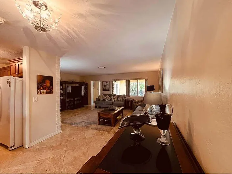 7834 Edgewater Dr — Photo 9