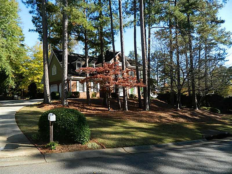 1st image of 8850 Willowbrae Ln