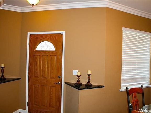 4th image of 4935 Spruce Pine Ln