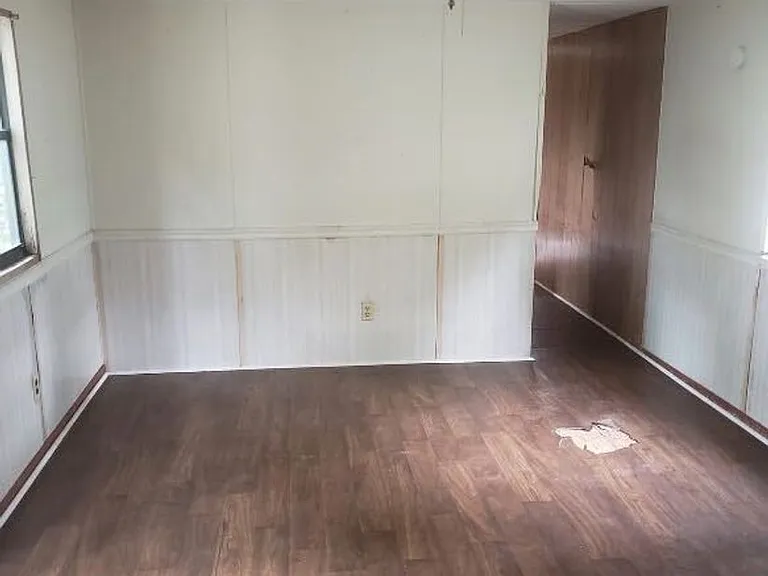 539 Coconut Ct — Photo 4