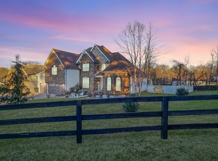 2201 Ellington Gait Dr, Clarksville, TN 37043