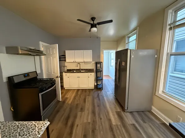 (undisclosed Address), Chicago, IL 60647