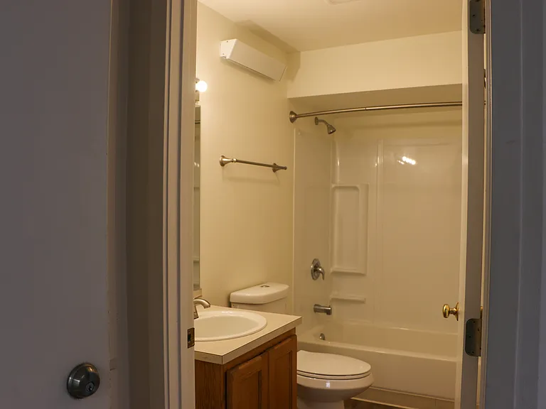 17911 W Big Lake Blvd #8 — Photo 8