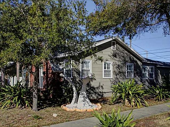 4th image of 3001 1st Ave S