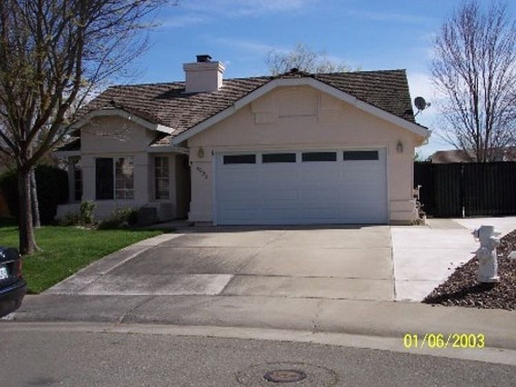 1st image of 5925 Oxford Glen Pl #00
