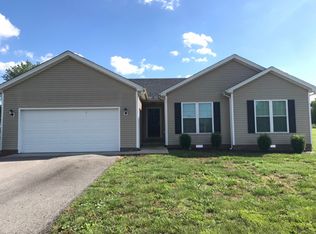 1649 Calgary Way, Bowling Green, KY 42101