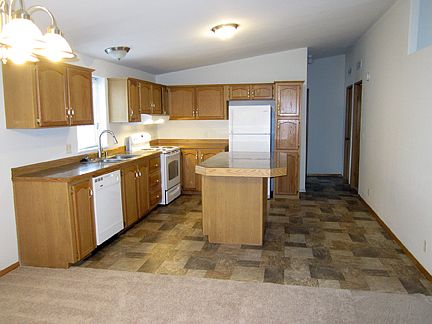 Nice kitchen with island