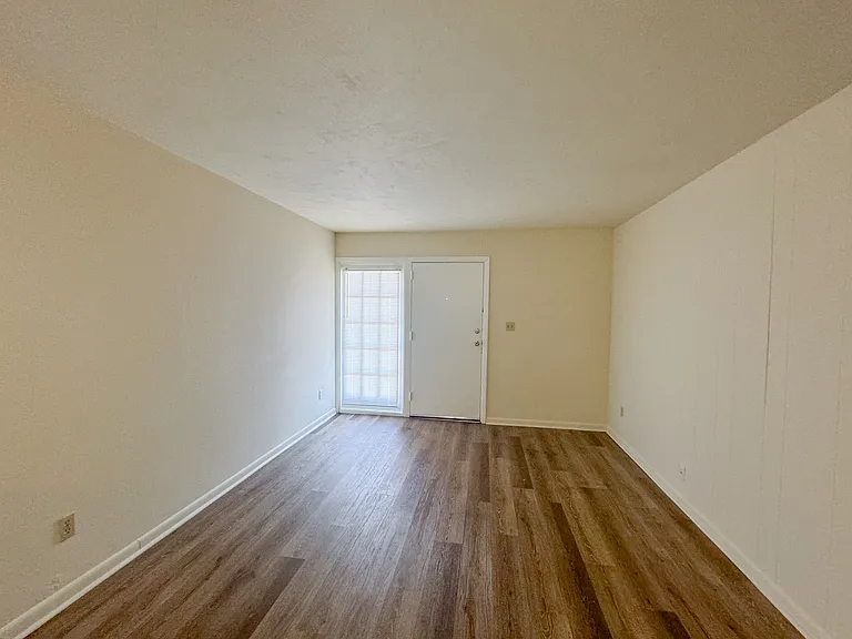 Greenbriar Garden Homes — Photo 27