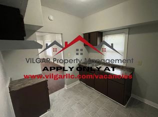 832 Fillmore St, Gary, IN 46402