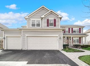 468 Sandlewood Ln, Lake Villa, IL