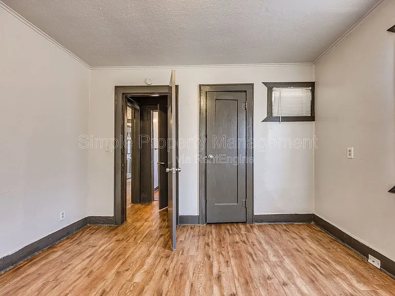 2357 W Park Pl — Photo 16