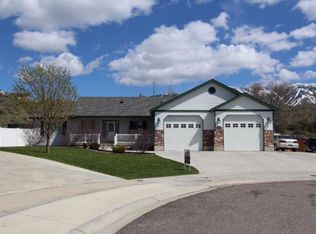 221 E Putnam Mountain Loop, Inkom, ID 83245