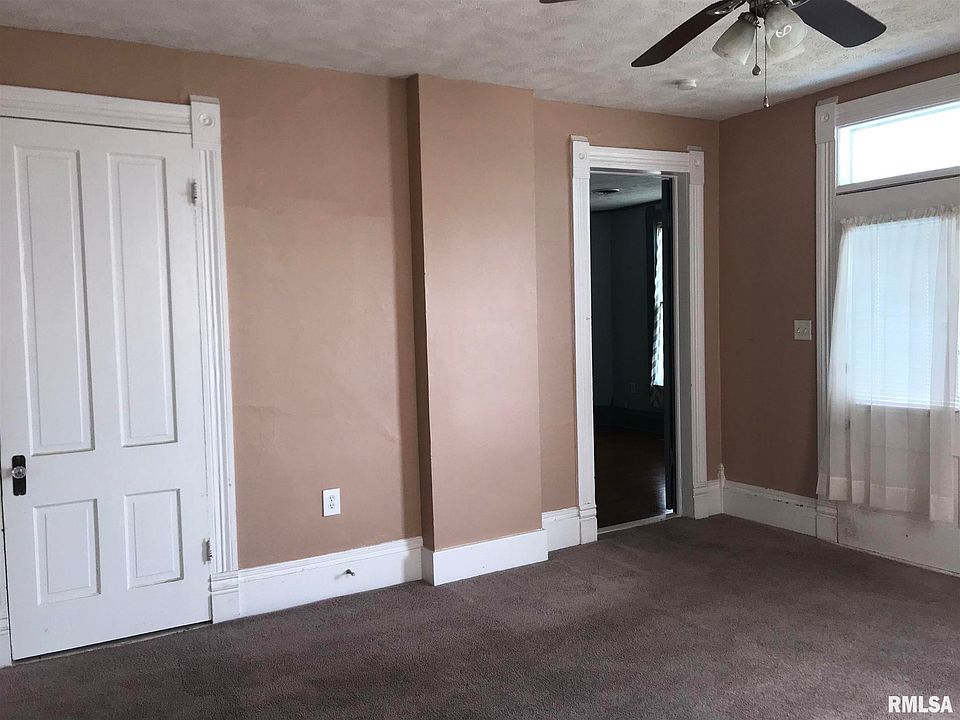 1515 Spruce St, Murphysboro, IL 62966 Zillow