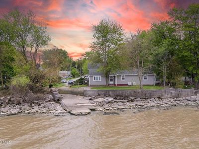 2073 Grange St, Oregon, OH, 43616