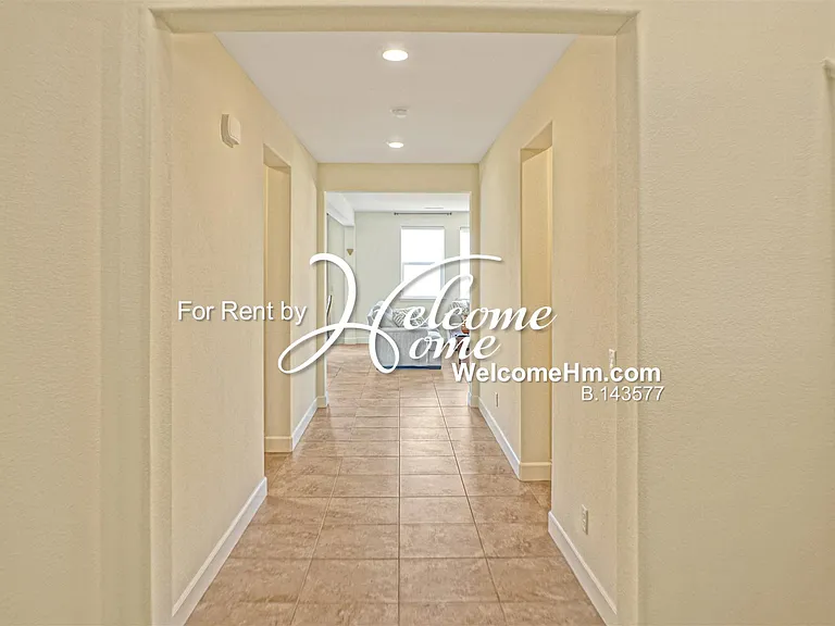 10445 Mott Ct — Photo 3