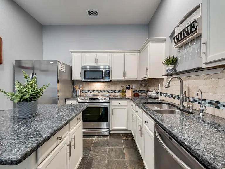 Furlong Dr — Photo 5