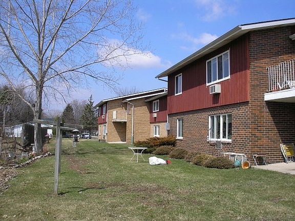 3rd image of 448 N Saint Bernard Dr