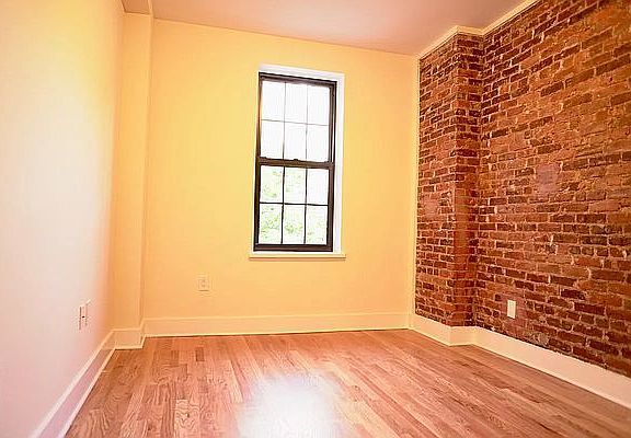 4th image of 1765 Nostrand Ave #4