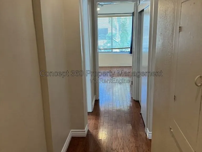1604 E 2nd St #1H — Photo 20
