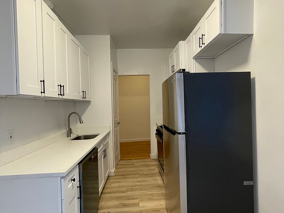 1st image of 454 Fort Washington Ave APT 44