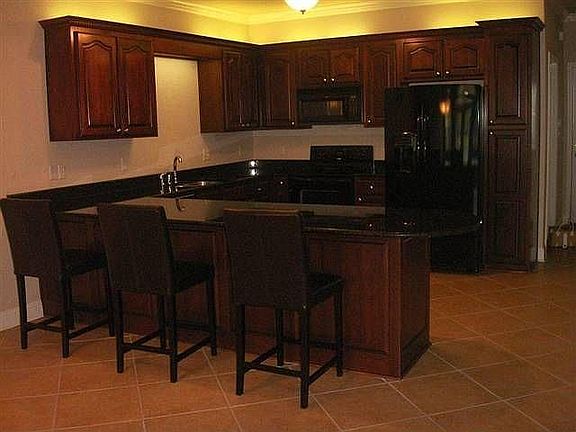 5th image of 451 Lakeland Dr