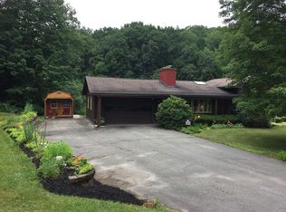 24 Barton Hts, Greenfield, MA 01301