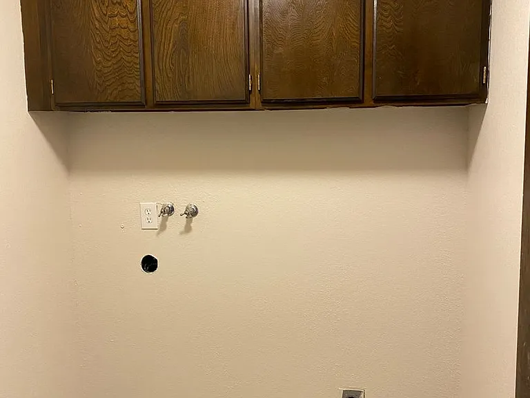 1012 Cornell Ave #13 — Photo 3