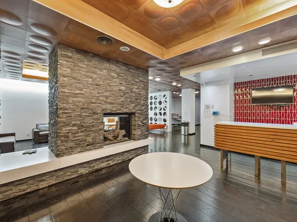 99 John Street image 23 of 25