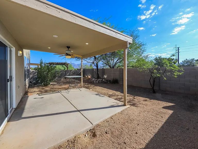 2083 S McConnell Dr — Photo 27