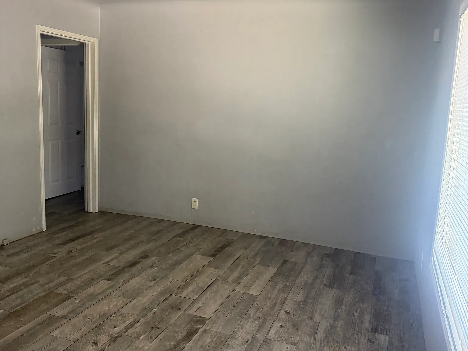 3 bed, $1,650 — Photo 3