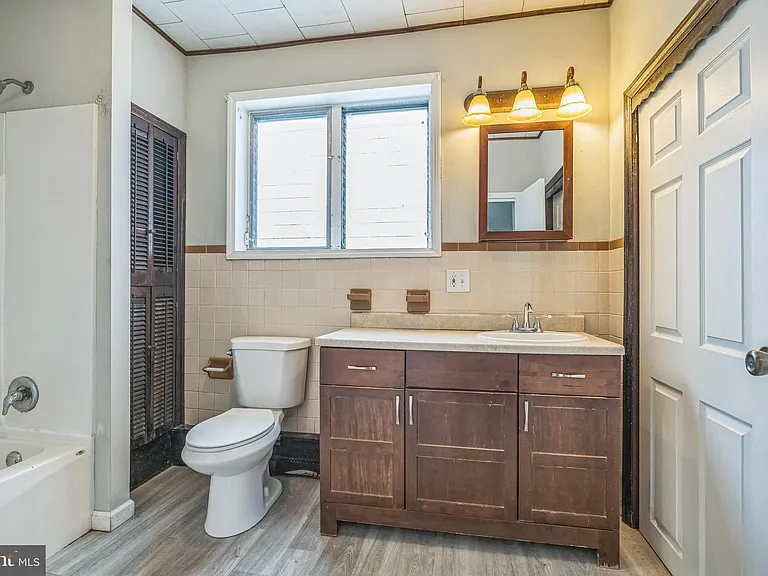 4658 Mansion St — Photo 23