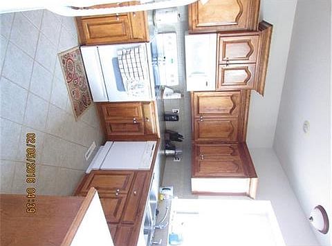 5th image of 4002 Bennington Dr