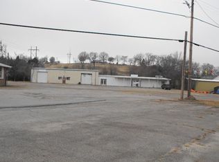 1001 Fayetteville Rd, Van Buren, AR 72956
