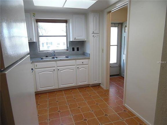 5th image of 1453 Normandy Park Dr APT 5