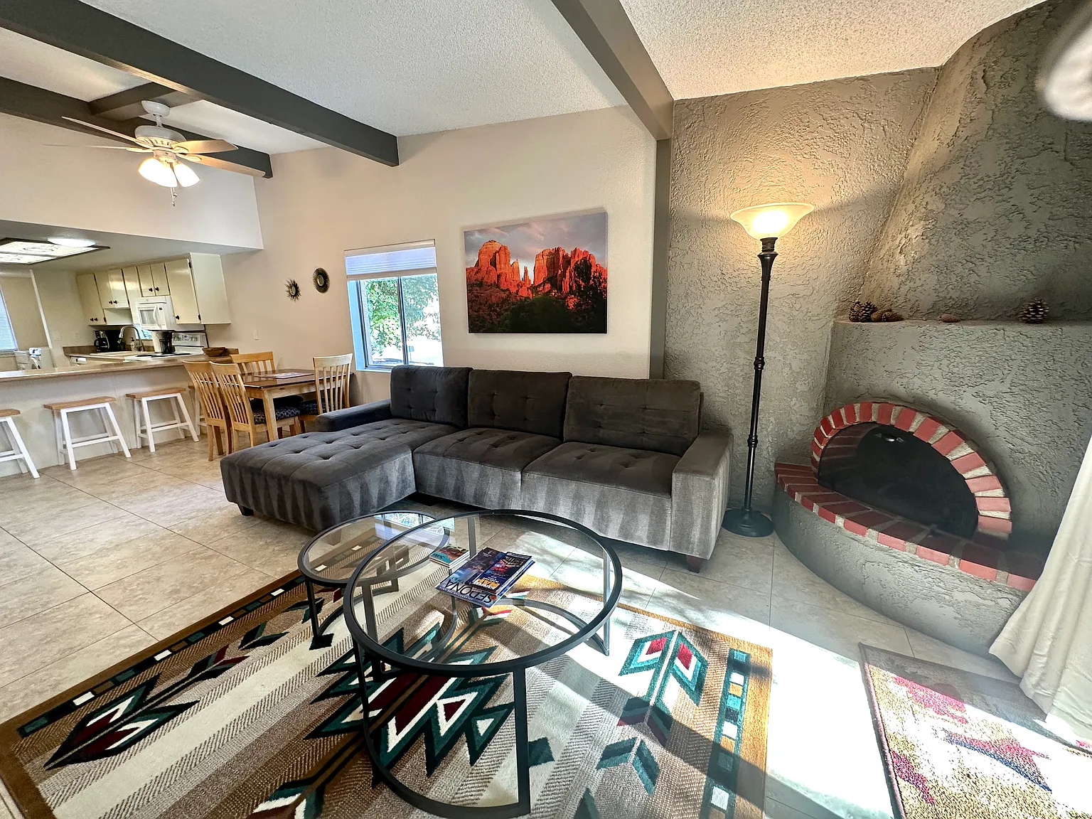 2 bed, 1034 sqft, $2,900 — Photo 2