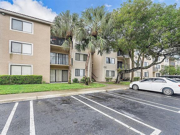 3rd image of 9244 W Atlantic Boulevard #1216