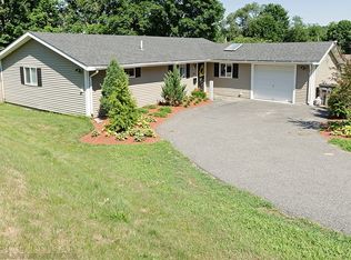 25 Cherry Rd, Framingham, MA 01701